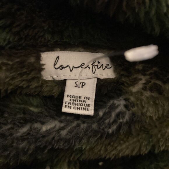 Love Fire Jacket Womens Small Fleece Green Camo Open Front Soft - Picture 3 of 9